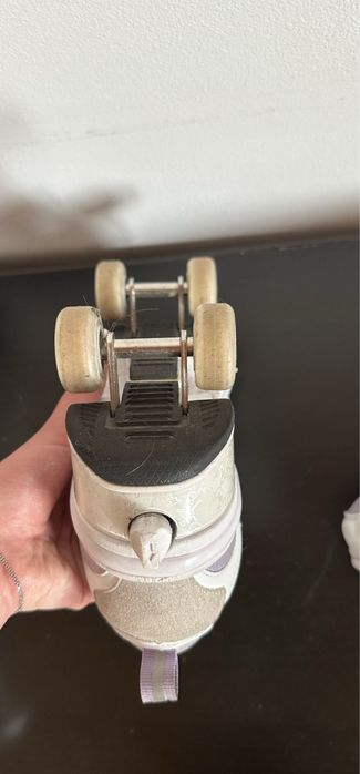 Кросівки ролики.