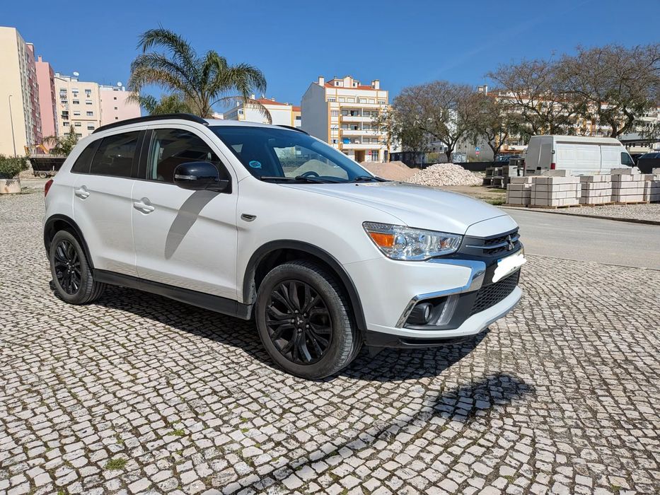 Mitsubishi ASX 1.6 DI-D Intense Black Edition