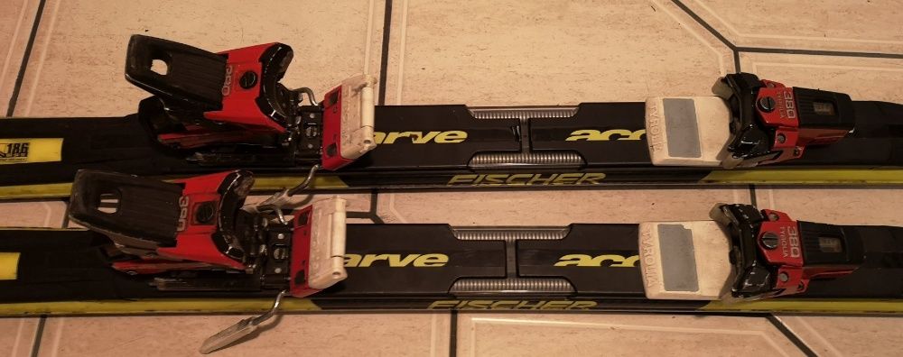 Narty Fisher RC4 Race AirCarbon TI 186 cm z wiązaniami