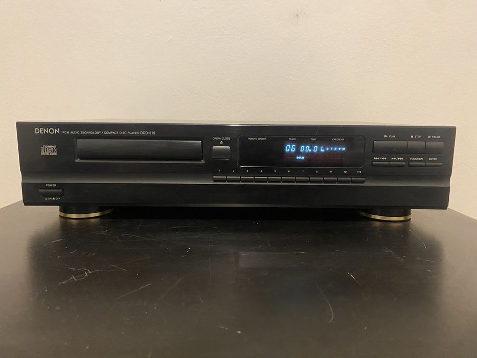CD програвач Denon DCD-315