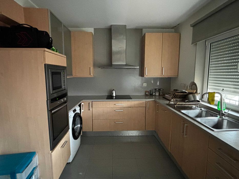 Quarto para Arrendar - Barcelos