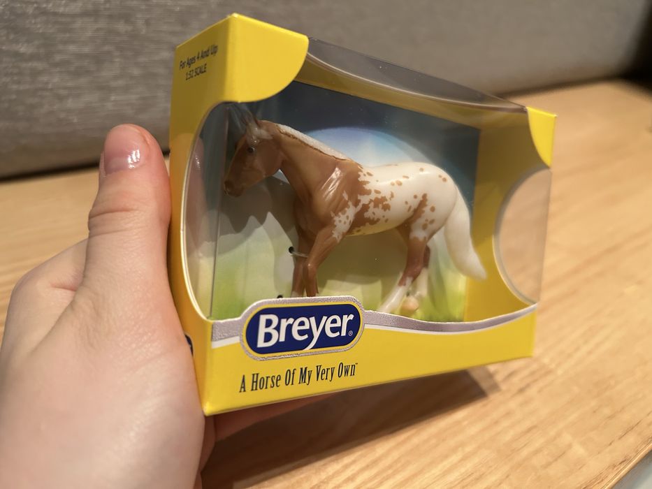 Breyer Chickadee