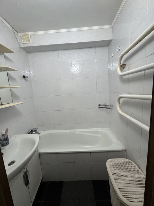 Продаж 2к квартири вул.Варшавська Шевченківський район