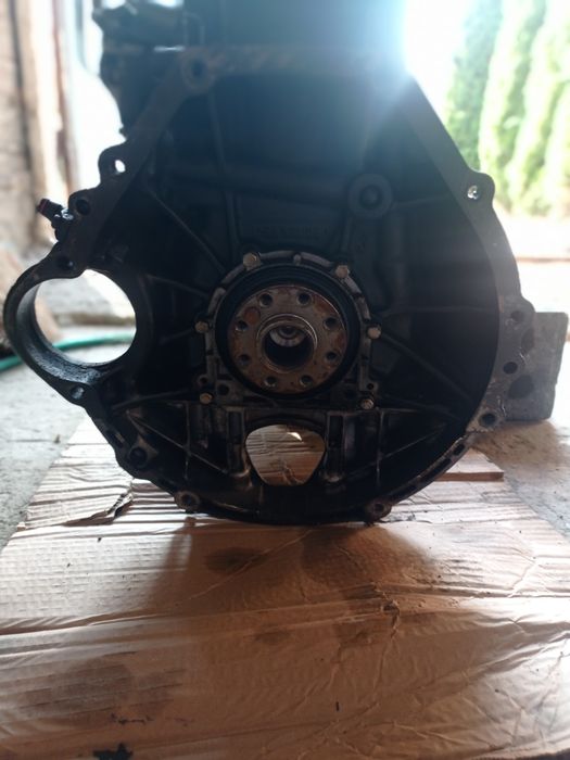 Двигун Мерседес спрінтер 2.9 тд