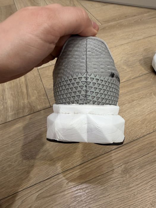 New Balance FuelCell Propel v5 rozmiar 42 26.5cm