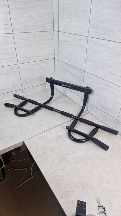 Wielofunkcyjny drążek treningowy Sportastisch