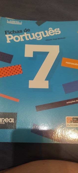 Manuais e cadernos de atividades