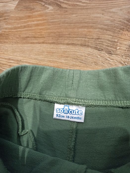 Spodnie chłopięce 92