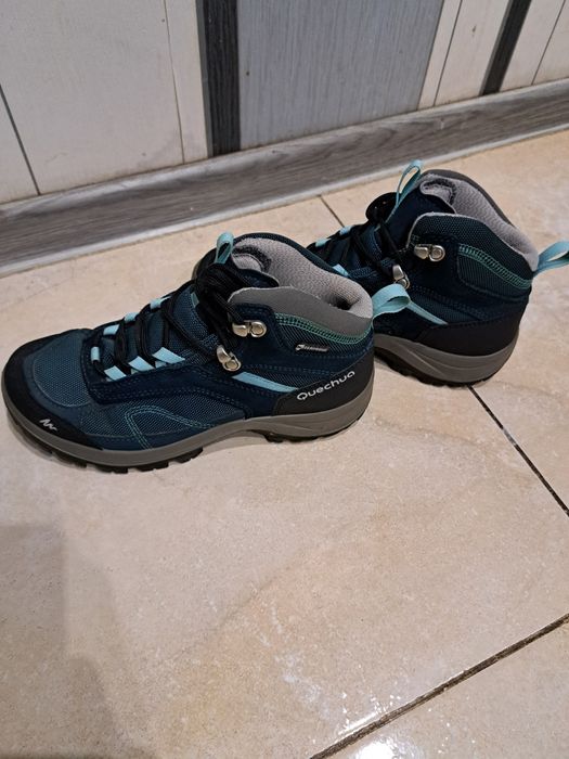 Жіночі черевики Quechua