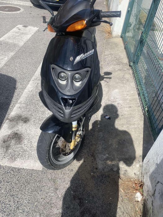 Vendo suzuki katana