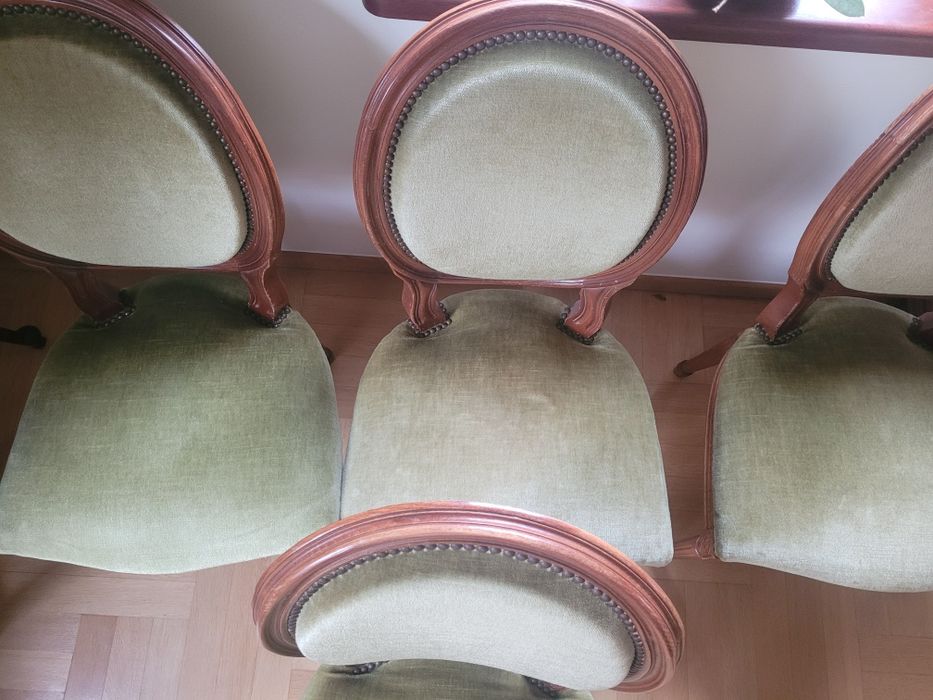 Komplet krzeseł medalion zielony welur, dąb