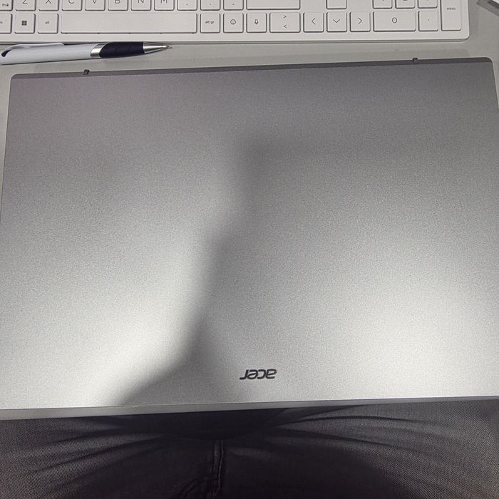 Portátil Acer A315-44P