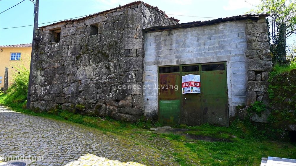 Moradia para Restaurar T2 Venda em Mamouros, Alva e Ribolhos,Castro Da — Mamouros, Alva E Ribolhos, Viseu
