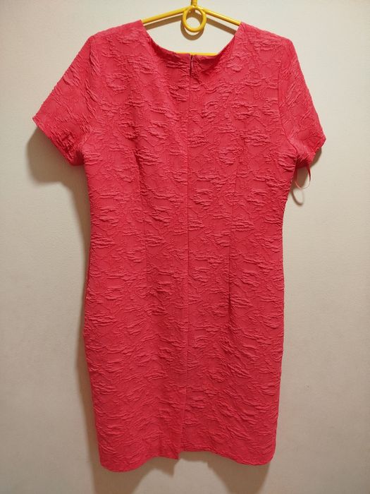 Elegancka sukienka rozmiar 44/46