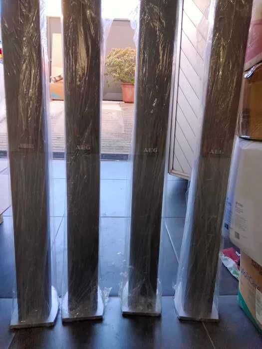 Vendo playstation 4 SONY 500 MB + sistema de som AEG