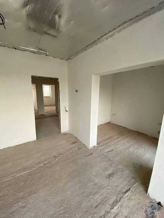 Продається будинок (дуплекс) в місті/ТЦ ВЕЛЕС/Міські комунікації, ГАЗ