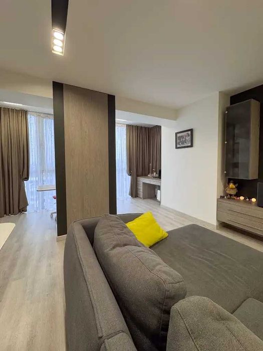 Продам просторную 4-комнатную квартиру в ЖК Атмосфера