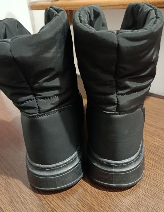 Зимові непромокаємі дутики