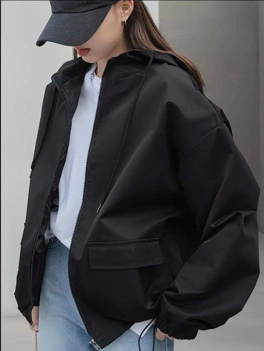 Вітрівка жіноча, oversize, чорна