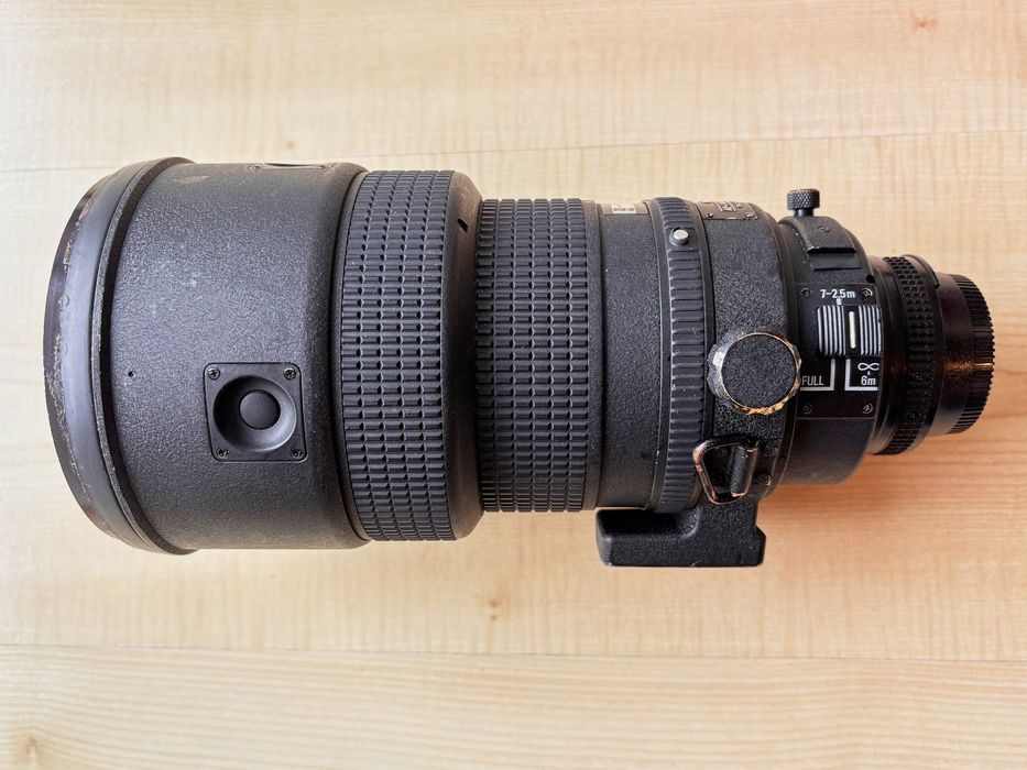 Nikon Nikkor 300 mm 2,8 obiektyw teleobiektyw