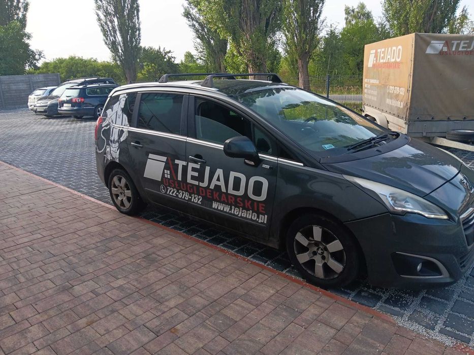 PEUGEOT 5008 osobowy