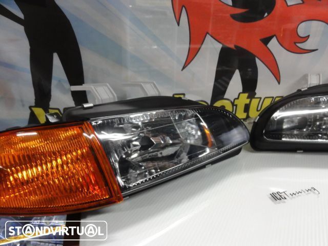 Farois frontais com luz branca 5000k Honda civic 92-95 EG8, EG9, EH8, EH9 JDM Fundo + piscas frontais Honda civic 92-95 4 portas EG8, EG9 fundo