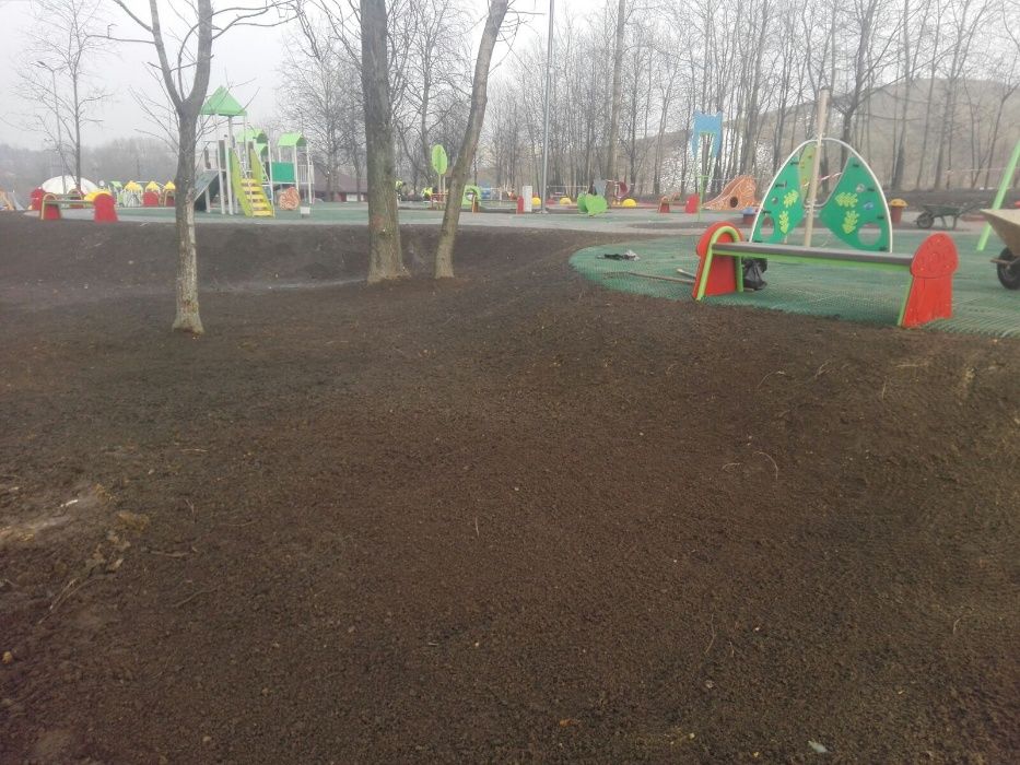 Sprzedam humus, ziemie ogrodową