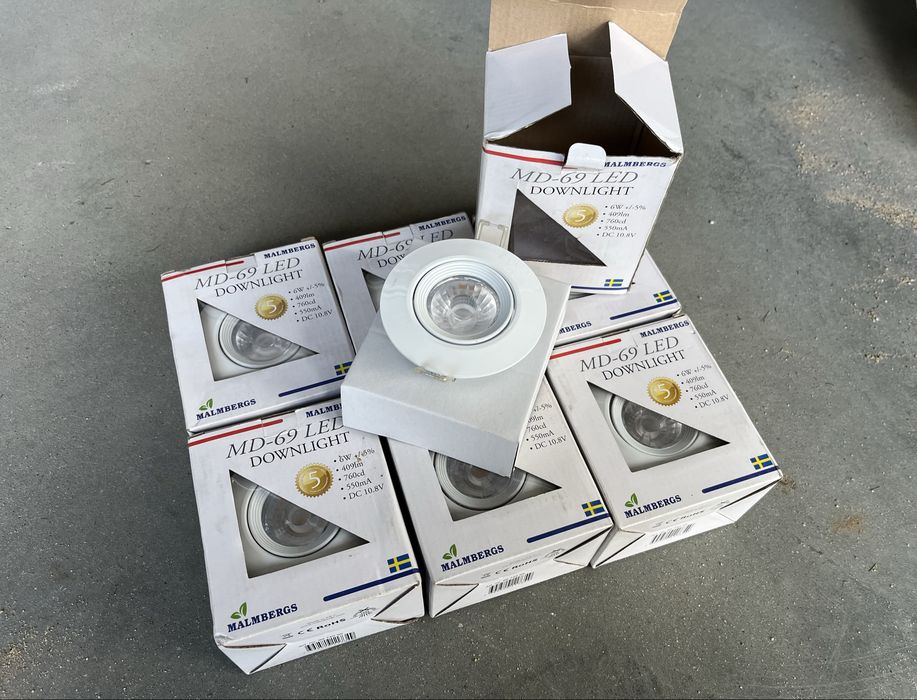 Nowe lampki sufitowe biale