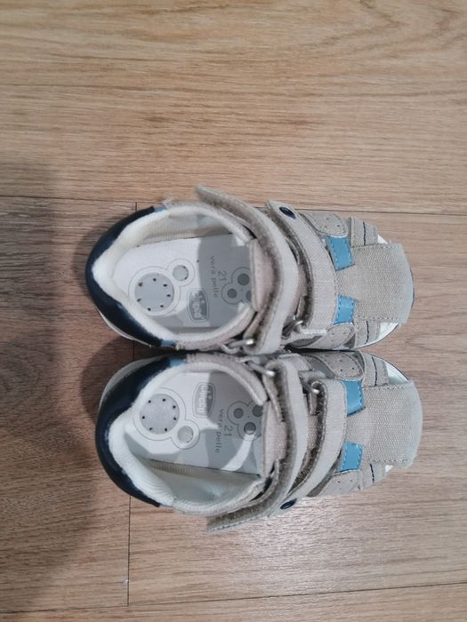 Sandálias Chicco t.21