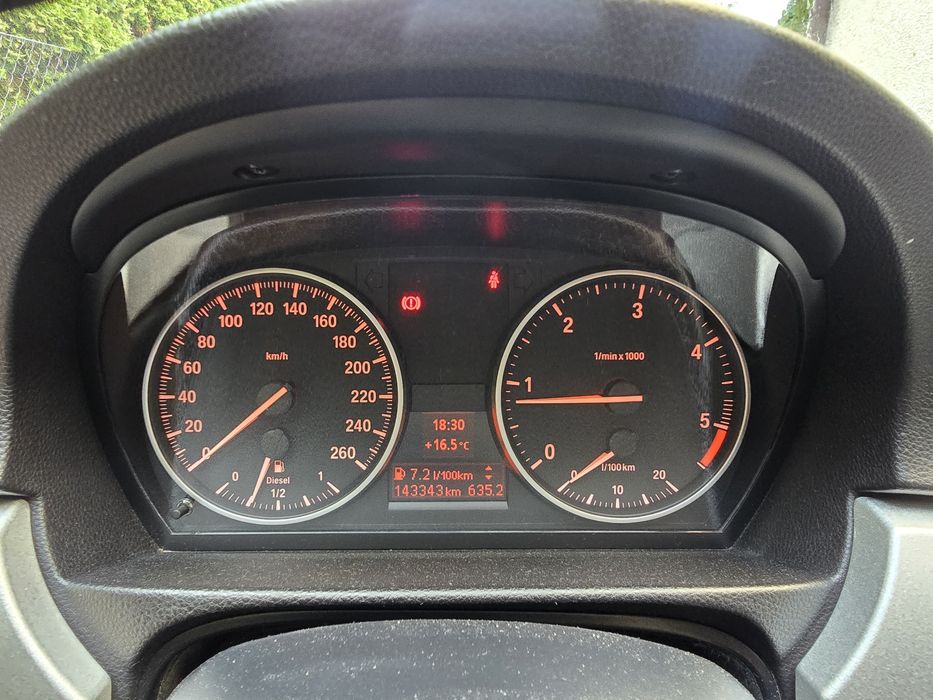 BMW Seria 3 316D 320D LCI (Polift) 160 KM | 2010 | Sedan | 17" | Tempomat | 143 tyś km