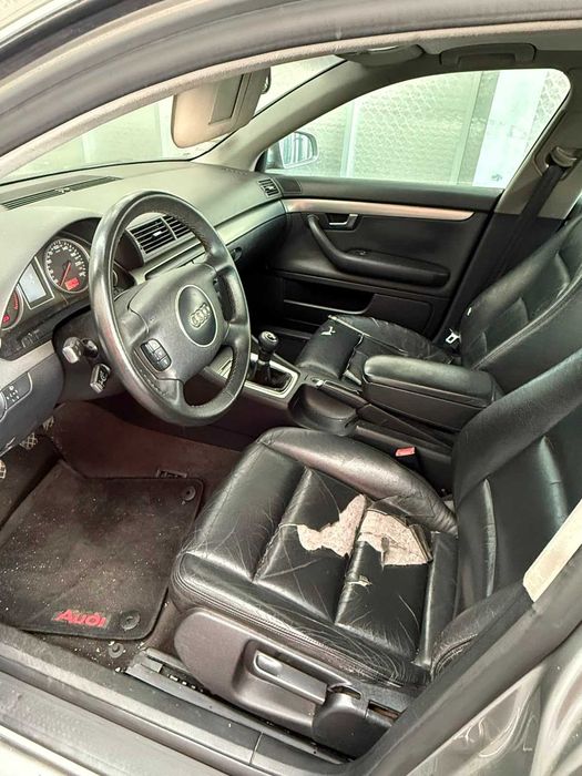 VENDO AUDI A4 2004 B6 (Peças ou reparação)