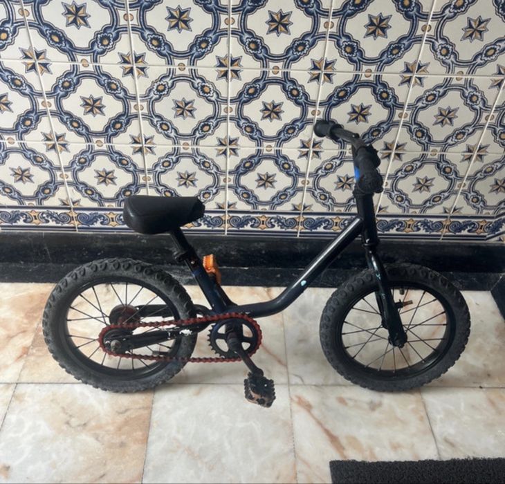 Mini bicicleta usada