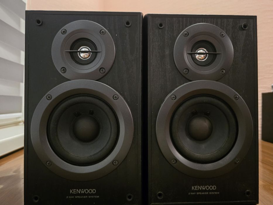 Продам колонки Kenwood