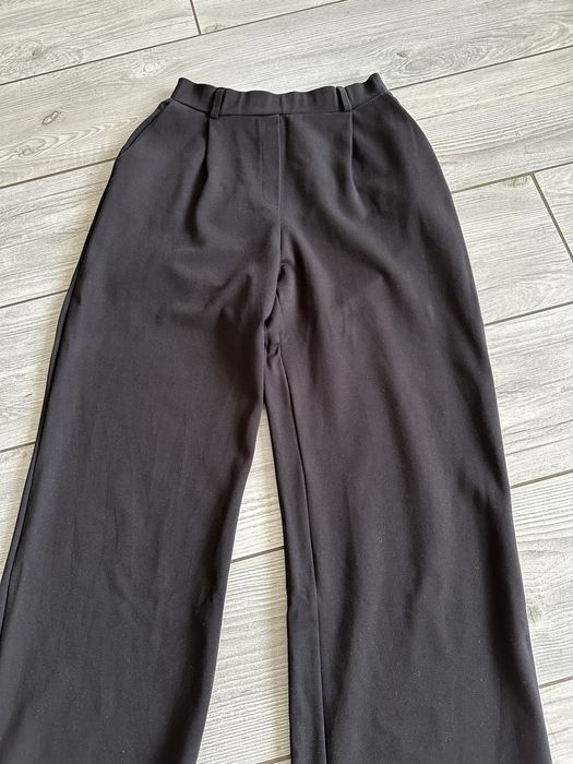 Czarne spodnie Helen Emilie Atelier