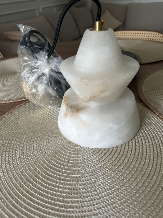 Lampa wisząca marmurowa