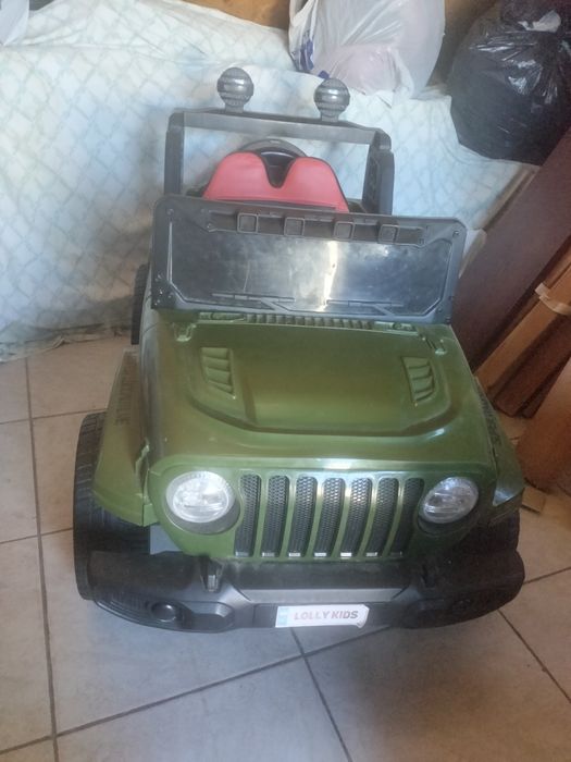 Продам дитячий автомобіль.