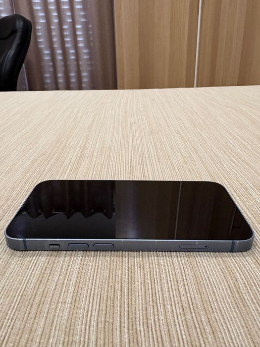 iPhone 14 funcional ou para peças