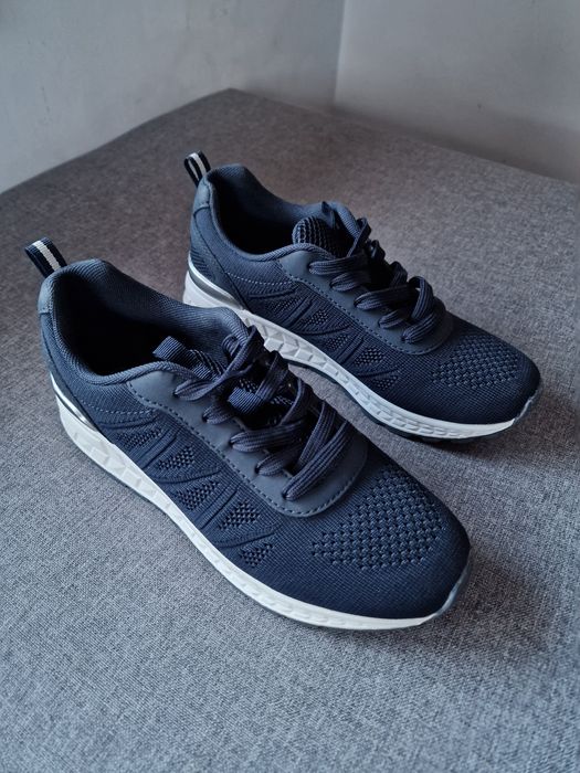 NOWE Buty sportowe  rozmiar 37/ Granceland Deichman