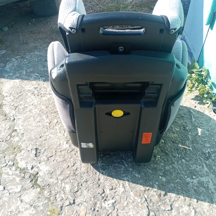 Німецьке автокрісло recaro