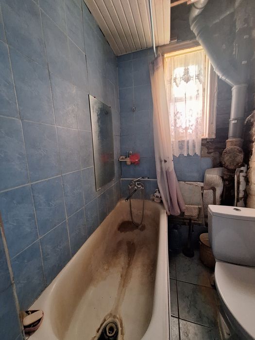 Продаю кімнату в комунальній квартирі по вулиця Мазепи.