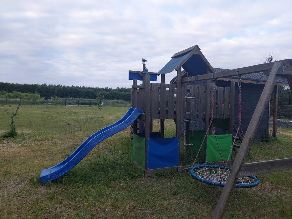 Plac zabaw sprzedam
