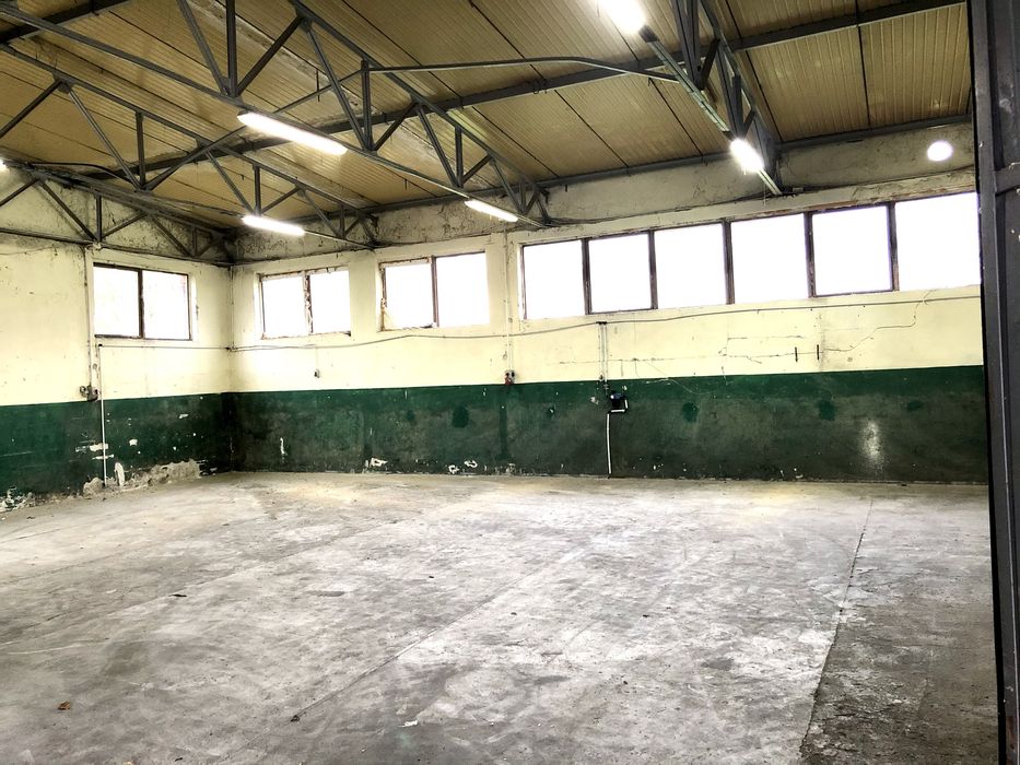 Sprzedam - hala, magazyn 1140m2