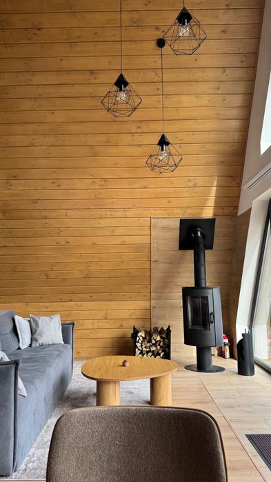 A-frame з чаном джакузі, Тустань