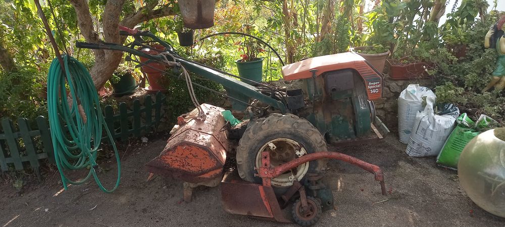 Trator Goldoni 14cv