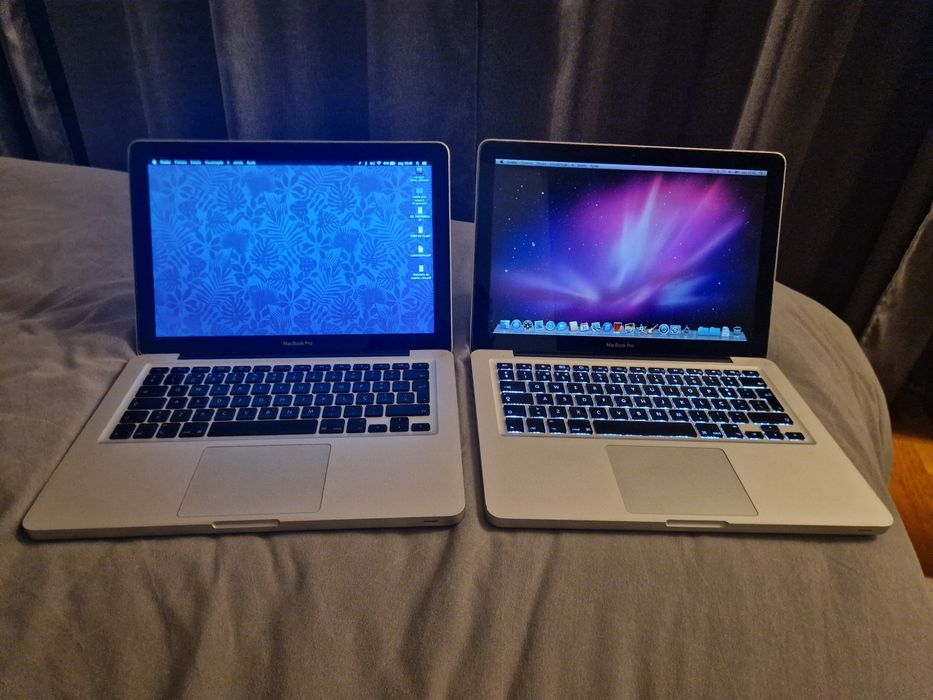 2 MacBook Pros functioning perfectly64283911789057120