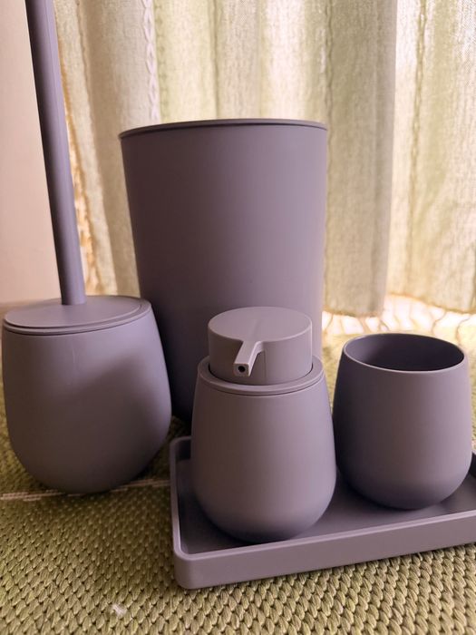 Zestaw akcesoriów łazienkowych 5 częściowy szary