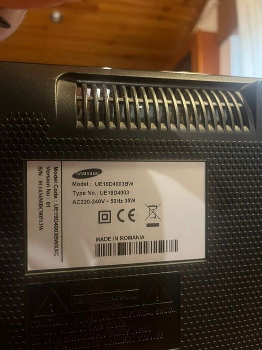 TV LCD Samsung 19” UE19D4003