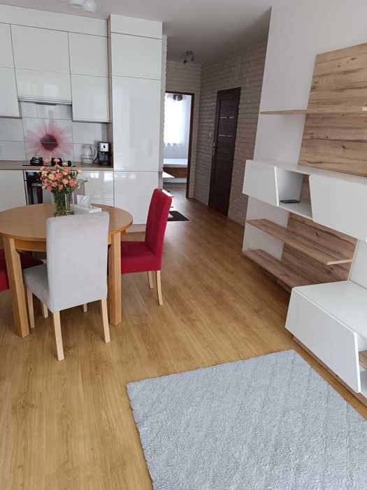 Wynajmę 48m2 mieszkanie + 35m taras, ul. 42 Pułku Piechoty 133a