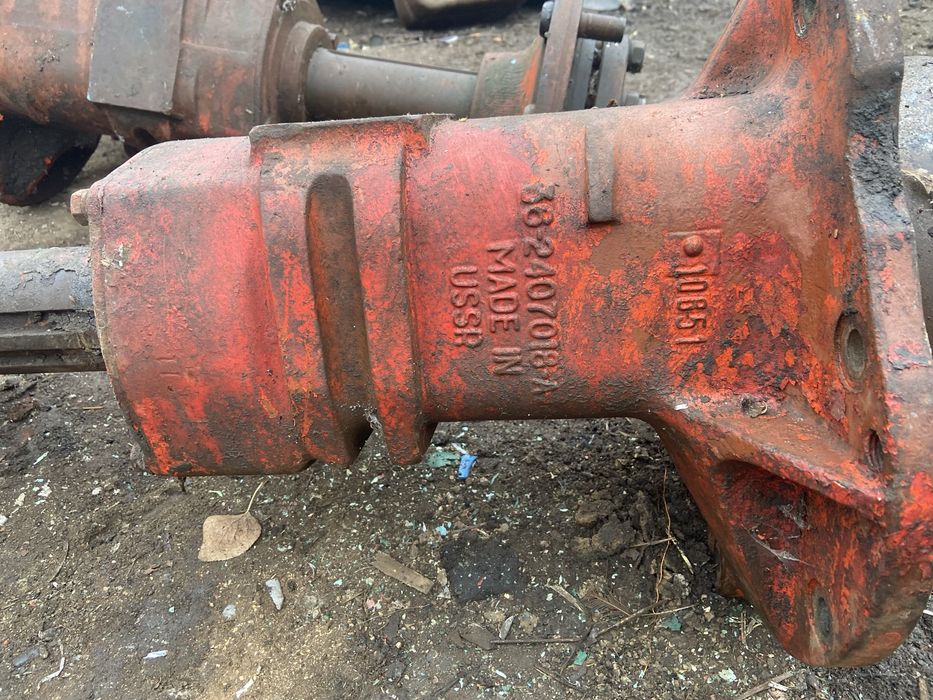 Ступица ЮМЗ  полуось ЮМЗ  чулок задниц мост