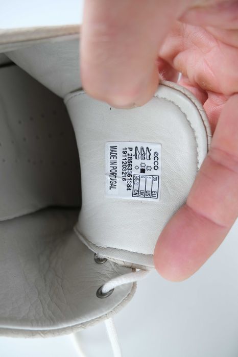 Ecco  skóra r 39-25,5 cm